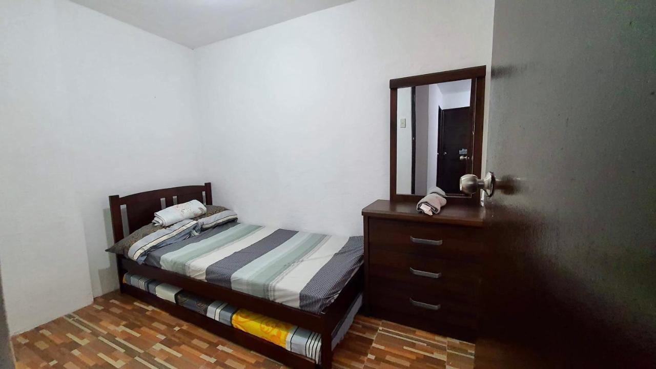 Buder Townhouse Lias Marilao Bulacan Philippines Екстериор снимка